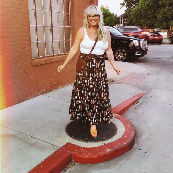 Hey! I’m Abi Ruth... - Picture 2 of 8